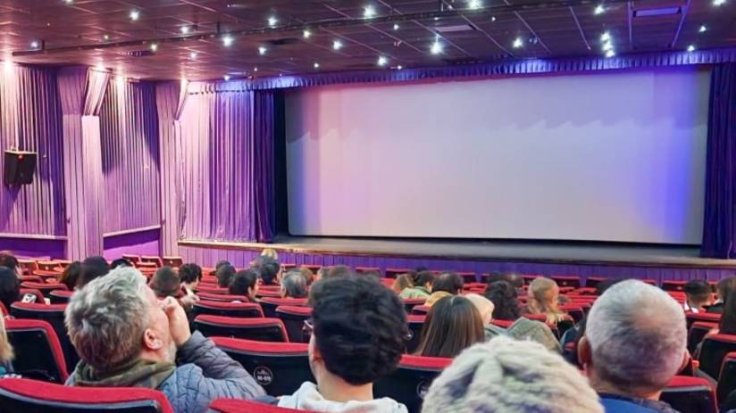 El Municipio participó de la inauguración del Cine Gesell Plaza